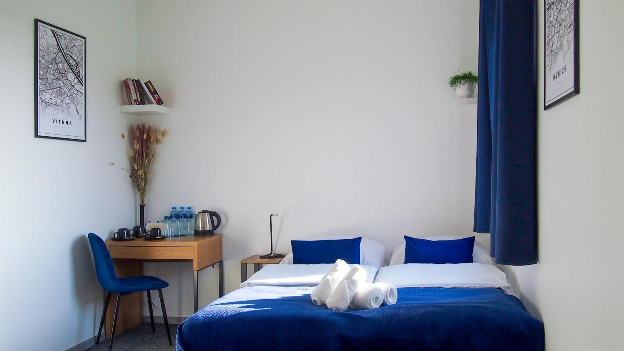 Mile Gdansk Airport & Parking Dlugoterminowy Bed & Breakfast Eksteriør bilde